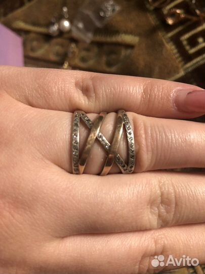 Серебряное кольцо