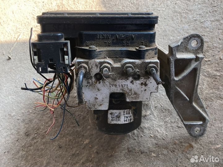 Honda accord 7 блок абс