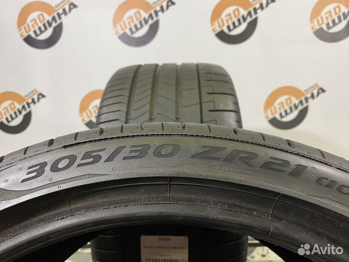 Pirelli P Zero PZ4 305/30 R21