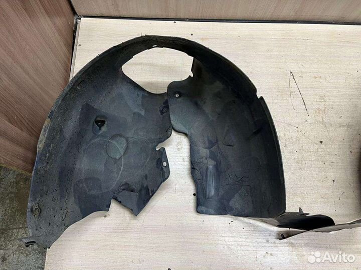 Подкрылки передние Peugeot 206