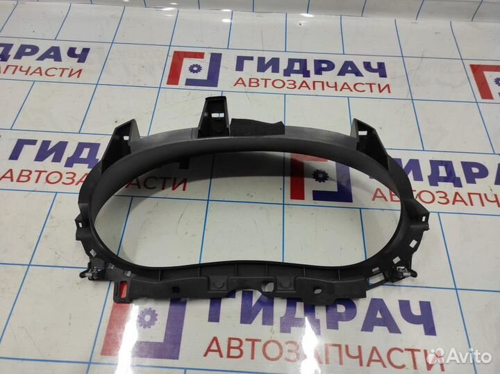 Накдладка панели приборов Nissan Almera G15 68240