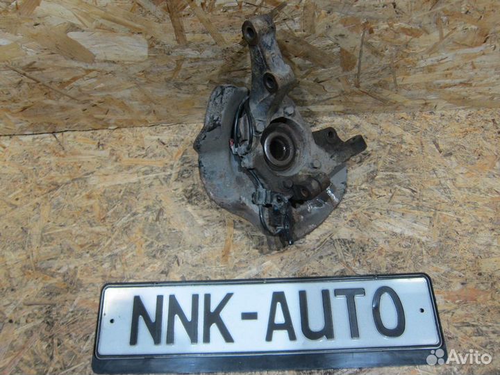 Кулак поворотный передний правый Kia Sorento 2