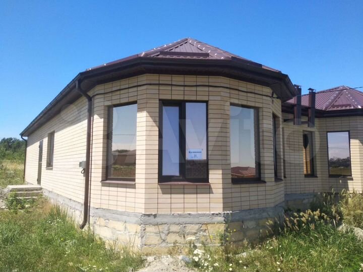 Коттедж 97 м² на участке 5 сот.