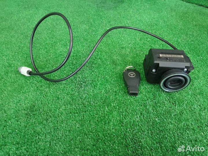 Замок зажигания Mercedes-Benz E320 W211 M112E32
