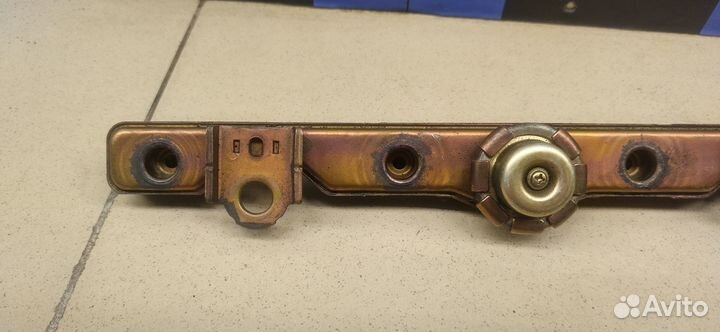 Рейка топливная (рампа) Corolla E12 2001-2006