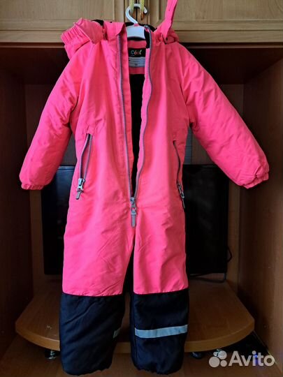 Комбинезоны и куртка для девочки размер 104