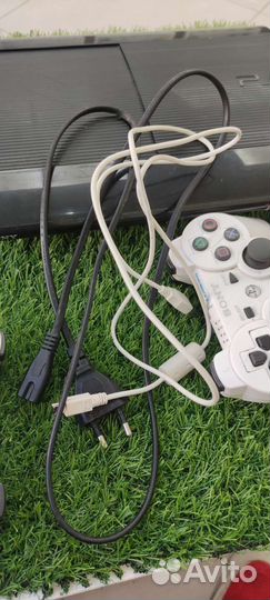 Play station 3 slim 500 GB/4 джойстика / 7 игр