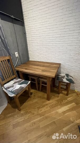 Дубовый стол