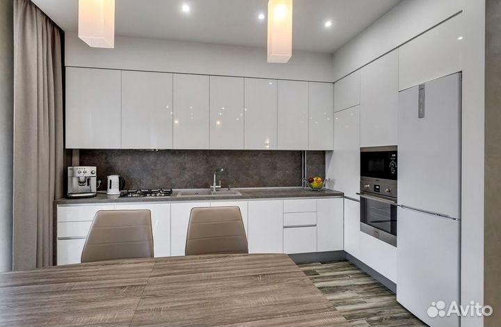 Кухня на заказ. Доставка и сборка