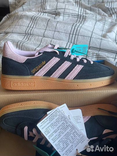 Adidas spezial pink