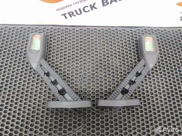 Фонарь габаритный Полуприцепы Schmitz