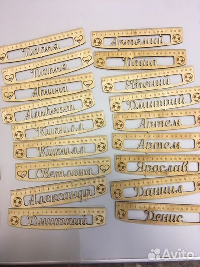 Линейка деревянная