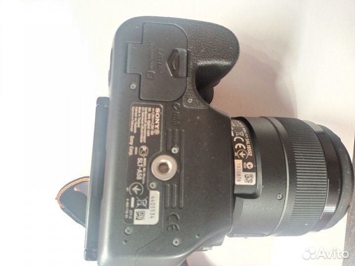 Цифровой фотоаппарат (видеокамера) Sony