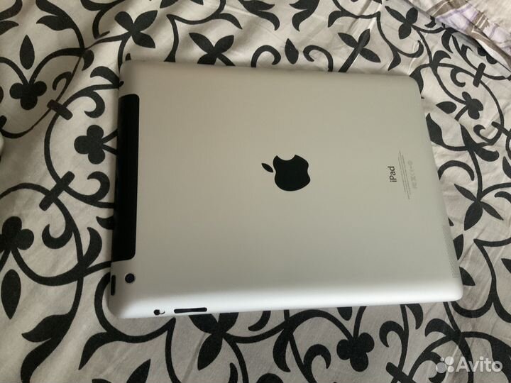 iPad 4 64gb WiFi cellular 3g