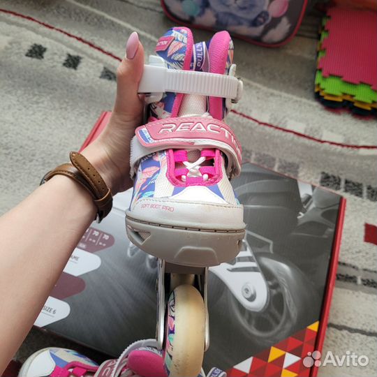 Ролики раздвижные Reaction rainbow р-р 26-31