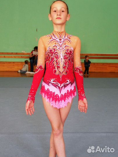 Купальник для художественной гимнастики