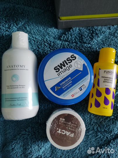 Набор косметики боксом