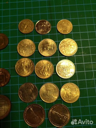 Юбилейные монеты