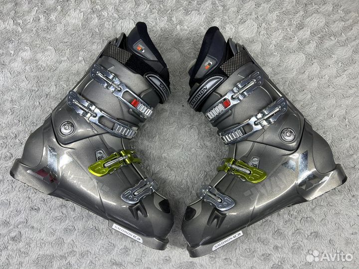 Горнолыжные ботинки 28.5см Salomon