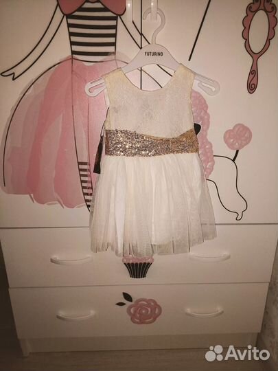 Платье для девочки новое
