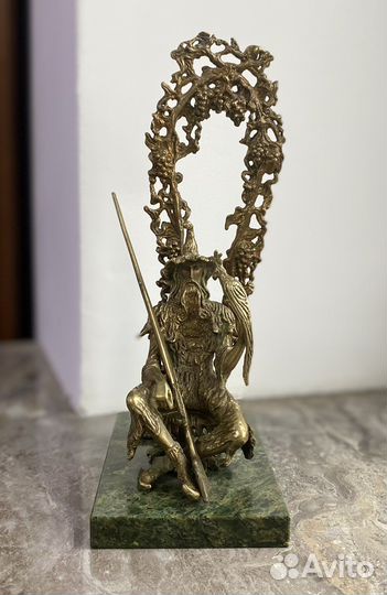 Робинзон Крузо бронза