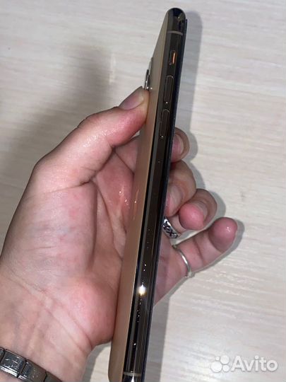 iPhone 11 pro max 64gb золотой