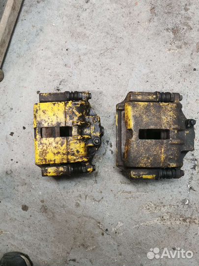 Суппорт газ