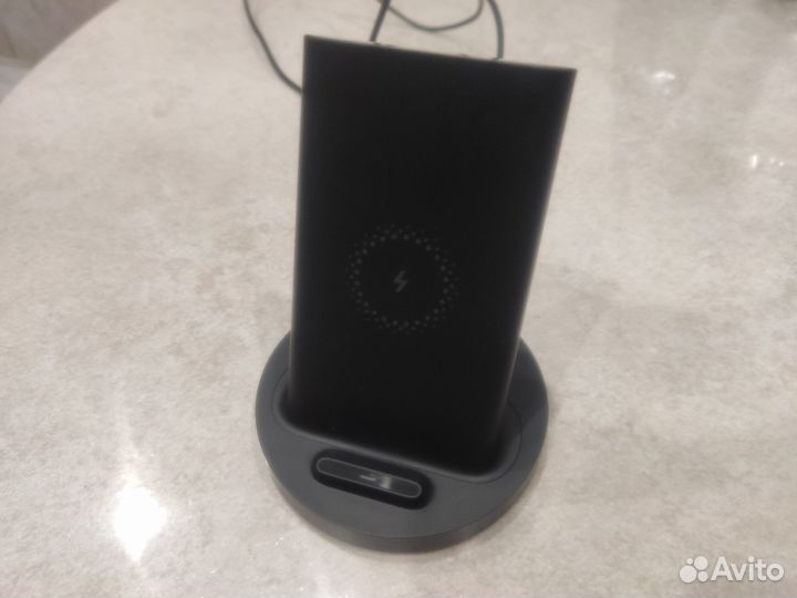 Беспроводное зарядное устройство Xiaomi 20W