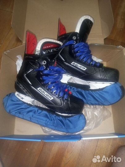 Хоккейные коньки бауэр