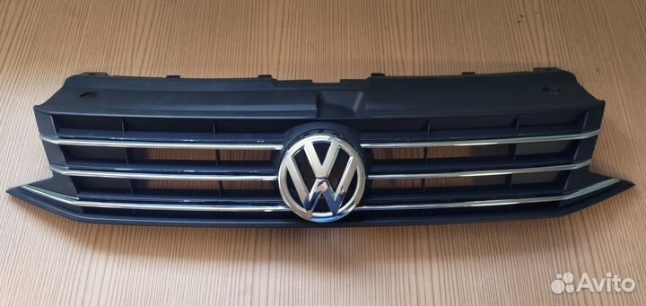 Решетка радиатора поло седан polo sedan рестайл