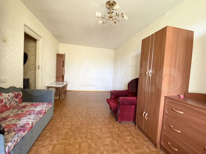 2-к. квартира, 43 м², 8/9 эт.