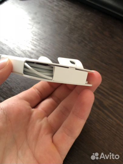 Наушники EarPods новые оригинал