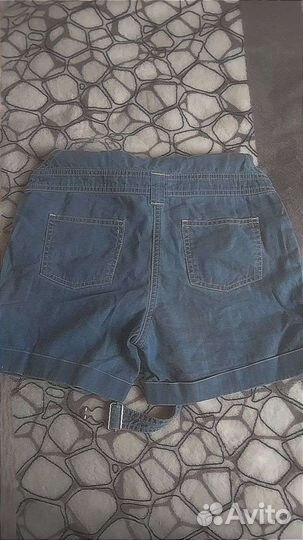 Продаю летний джинсовый комбинезон для девочки