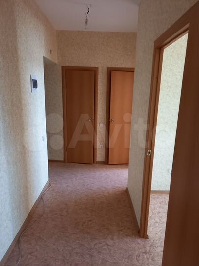 2-к. квартира, 48 м², 1/3 эт.