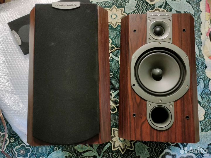 Wharfedale vardus vr 100