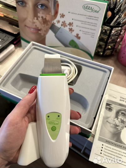 Ультразвуковой аппарат для чистки лица