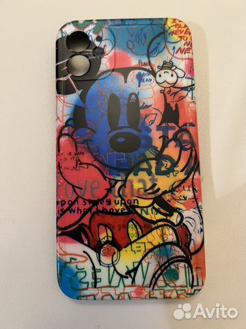 Чехол на iPhone 11