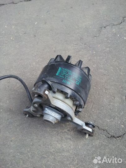 Электродвигатель Ebmpapst M4E068-DF01-50