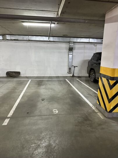 Машиноместо, 15 м²