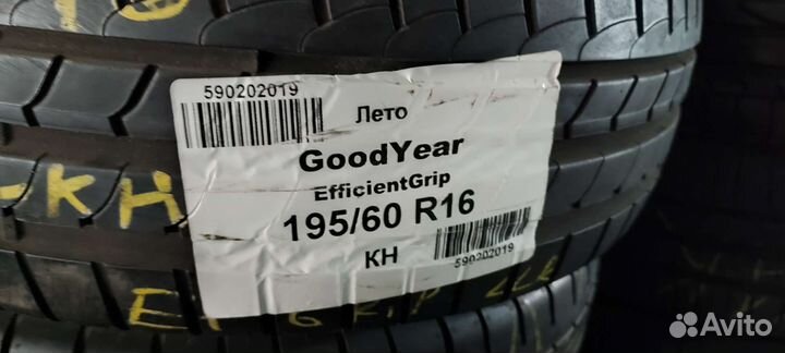 Goodyear EfficientGrip 195/60 R16 89H