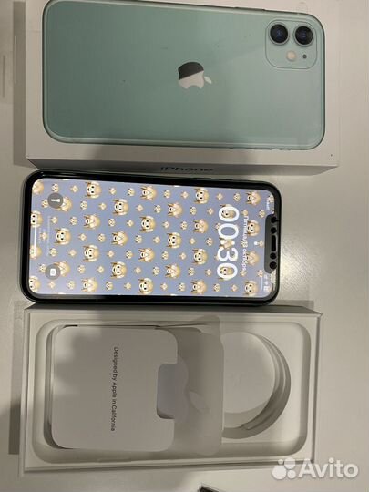 iPhone 11, 64 ГБ