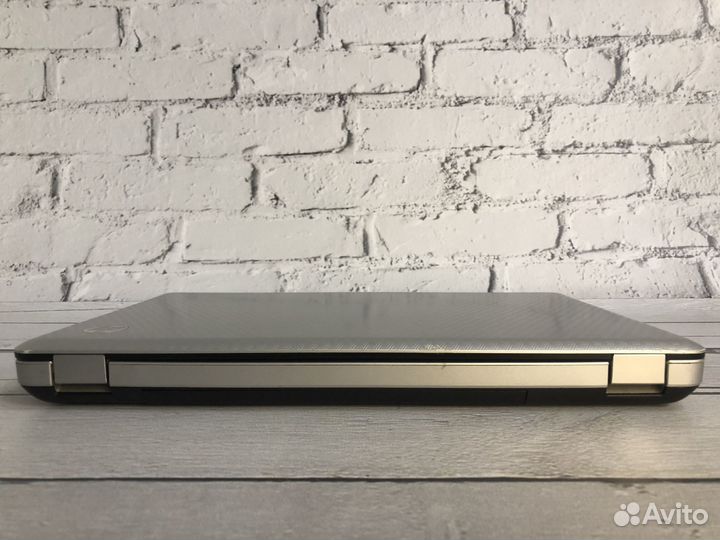 Ноутбук HP Core i3