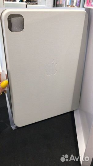 Чехол книга на iPad