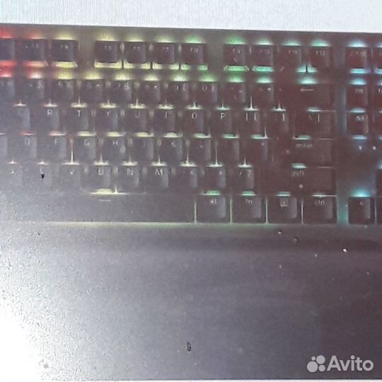 Беспроводная клавиатура новая с мышкой