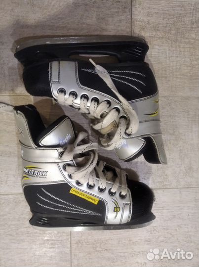 Коньки хоккейные детские