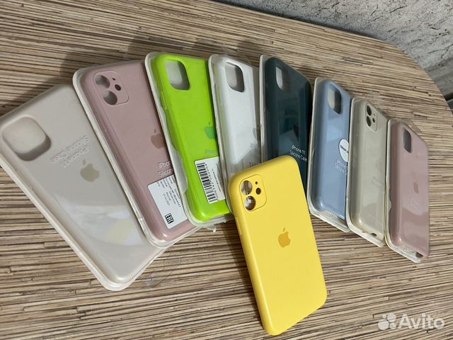 Чехол на iPhone 11