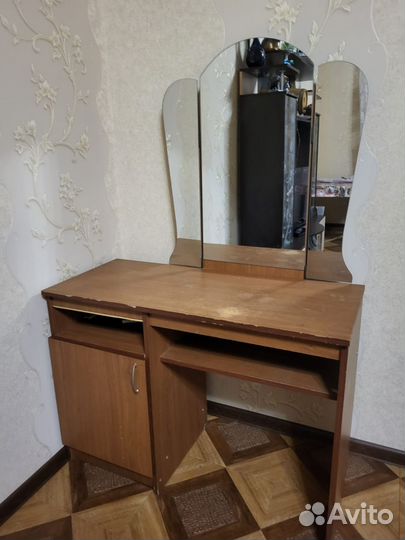 Зеркало трельяж