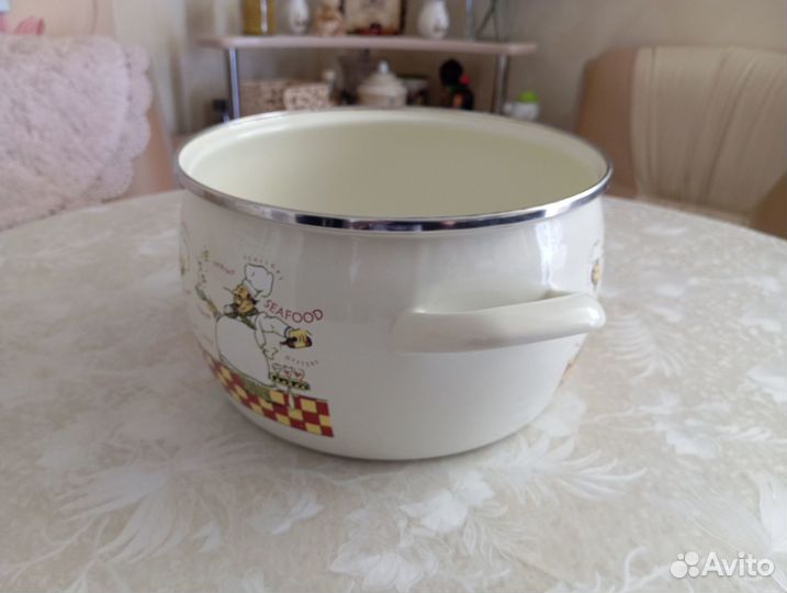 Кастрюля эмалированная 5 литров