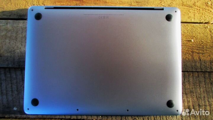 Macbook pro 13 2019 touch bar