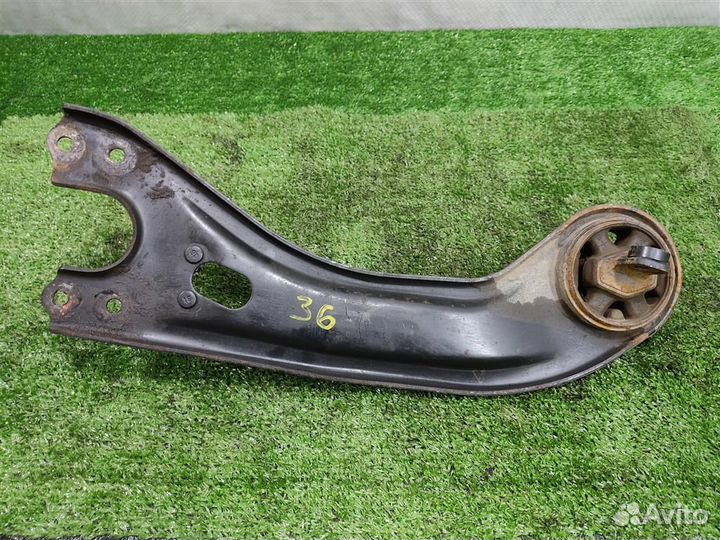 Рычаг задний продольный правый KIA Sportage 3 (SL